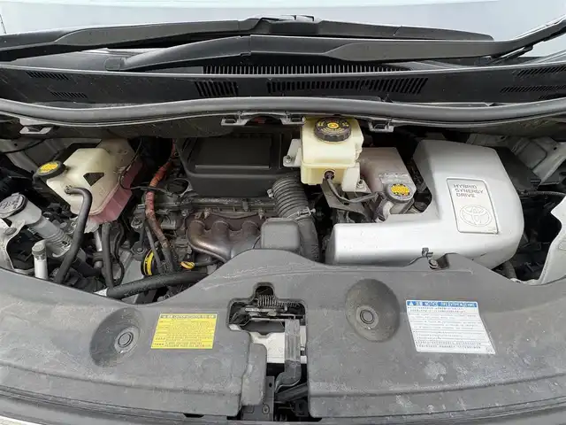 トヨタ ヴェルファイア ハイブリット ZR Gエディション 岩手県 2012(平24)年 8.8万km ホワイトパールクリスタルシャイン 4WD/ツインサンルーフ/フリップダウンモニター/全方位カメラ/両側パワースライドドア/クルーズコントロール/黒革シート/AC100V電源/純正ナビ/→フルセグTV/Bluetooth/FM/AM/ステアリングスイッチ/バックカメラ/アダプティブフロントライティングシステム/シートヒーター/パワーシート/〇プッシュスタート/〇電動格納ミラー/〇ドアバイザー/〇フロアマット/〇シガーソケット/〇スマートキー/オットマン/ETC/冬タイヤ純正アルミ車載