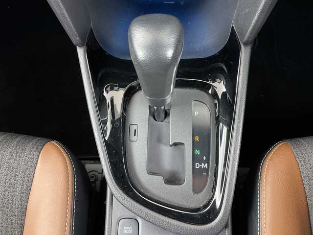 トヨタ ヤリスクロス Z アドベンチャー 道央・札幌 2022(令4)年 2.7万km ダークブルーマイカM ・4WD/寒冷地仕様/・純正ディスプレイ7 ナビ  /・BT/USB(Applecarplay)/・パノラミックビューモニター/・トヨタセーフティセンス/・パワーバックドア/・レーダークルーズコントロール/・ハーフレザーシート/・シートヒーター/パワーシート/・LEDヘッドライト/オートハイビーム/・ダウンヒルアシスト/・ルーフレール/・ETC/・18インチ純正AW