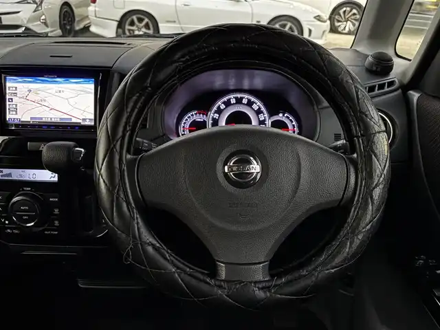 日産 ルークス ハイウェイスター 熊本県 2010(平22)年 7.4万km シルキーシルバーメタリック 社外メモリナビ（AVIC-MR207）/【ワンセグTV/Bluetooth/CD/DVD】/バックカメラ/デジタルインナーミラー/ドライブレコーダー/片側パワースライドドア/プッシュスタート/社外15インチアルミホイール/フォグランプ/スマートキー/オートエアコン/純正フロアマット/ドアバイザー