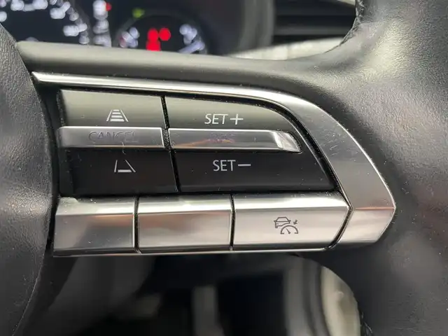 マツダ ＣＸ－３０ XD プロアクティブ 鹿児島県 2020(令2)年 6.6万km スノーフレイクホワイトパールマイカ 禁煙車/純正SDナビ(CD/DVD/Bluetooth/フルセグTV)/バックモニター/i-ACTIVSENSE/・スマートブレーキサポート/・レーンキープアシストシステム/・マツダレーダークルーズコントロール/・交通標識認識システム/・アダプティブLEDヘッドライト/・ブラインドスポットモニター/前後コーナーセンサー/オートライト/オートマチックハイビーム/パワーバックドア/前後ドライブレコーダー/ETC/純正フロアマット/純正アルミホイール/ドアバイザー