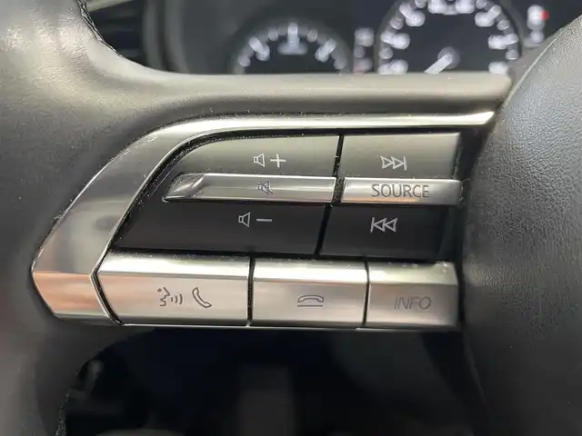 マツダ ＣＸ－３０ XD プロアクティブ 鹿児島県 2020(令2)年 6.6万km スノーフレイクホワイトパールマイカ 禁煙車/純正SDナビ(CD/DVD/Bluetooth/フルセグTV)/バックモニター/i-ACTIVSENSE/・スマートブレーキサポート/・レーンキープアシストシステム/・マツダレーダークルーズコントロール/・交通標識認識システム/・アダプティブLEDヘッドライト/・ブラインドスポットモニター/前後コーナーセンサー/オートライト/オートマチックハイビーム/パワーバックドア/前後ドライブレコーダー/ETC/純正フロアマット/純正アルミホイール/ドアバイザー