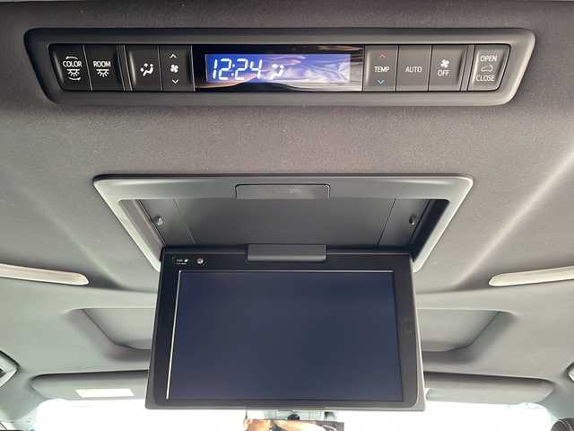 トヨタ ヴェルファイア ハイブリット Z ゴールデンアイズ 青森県 2020(令2)年 6.2万km ホワイトパールクリスタルシャイン ・4WD/・サンルーフ/・純正メーカーOPナビ/・フリップダウンモニター/・フルセグ/CD/DVD/BT/・両側パワースライドドア/・衝突軽減ブレーキ/・レーンキープアシスト/・レーダークルーズコントロール/・盗難防止装置/・前後コーナーセンサー/・ドライブレコーダー/・プッシュスタート/・スマートキー/・純正フロアマット/・オートライト/・オートマチックハイビーム/・LEDヘッドライト/・ハーフレザーシート/・社外18AW/・保証書・取説あり