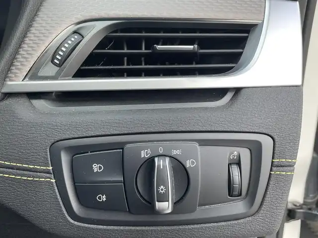 ＢＭＷ ＢＭＷ Ｘ２ xDrive 20d MスポーツX 群馬県 2021(令3)年 5.7万km アルピンホワイトⅢ インテリジェントセーフティ/・衝突警告・被害軽減ブレーキ/・歩行者検知/・車線逸脱警告・変更警告/・アクティブ・セーフティ機能/純正メーカーナビゲーション/（BT/USB/ラジオ）/バックカメラ/純正前後ドライブレコーダー/ハーフレザーシート/前席パワーシート（D席メモリあり）/前席シートヒーター/レーダークルーズコントロール/パドルシフト/ETC/クリアランスソナー/LEDヘッドライト/ステアリングスイッチ/アイドリングストップ/パワーバックドア/電格ミラー/純正フロアマット/純正19インチアルミホイール/純正スタッドレスタイヤ積み込み