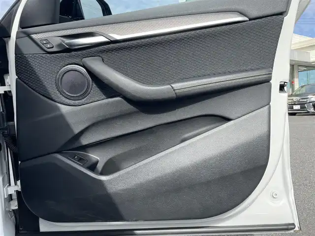 ＢＭＷ ＢＭＷ Ｘ２ xDrive 20d MスポーツX 群馬県 2021(令3)年 5.7万km アルピンホワイトⅢ インテリジェントセーフティ/・衝突警告・被害軽減ブレーキ/・歩行者検知/・車線逸脱警告・変更警告/・アクティブ・セーフティ機能/純正メーカーナビゲーション/（BT/USB/ラジオ）/バックカメラ/純正前後ドライブレコーダー/ハーフレザーシート/前席パワーシート（D席メモリあり）/前席シートヒーター/レーダークルーズコントロール/パドルシフト/ETC/クリアランスソナー/LEDヘッドライト/ステアリングスイッチ/アイドリングストップ/パワーバックドア/電格ミラー/純正フロアマット/純正19インチアルミホイール/純正スタッドレスタイヤ積み込み