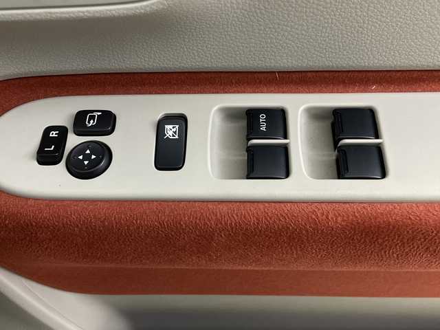 スズキ ラパン X 埼玉県 2020(令2)年 3.8万km シフォンアイボリーメタリック 社外ナビ　AVIC-RW810/（Bluetooth/CD/DVD/HDMI/USB/AM/FM）/地デジフルセグ/バックカメラ/前後ドライブレコーダー/ETC/車線逸脱警報/衝突軽減ブレーキ/クリアランスソナー/アイドリングストップ/運転席シートヒーター/プッシュスタート/ウィンカーミラー/純正フロアマット/純正ドアバイザー/純正14インチアルミホイール