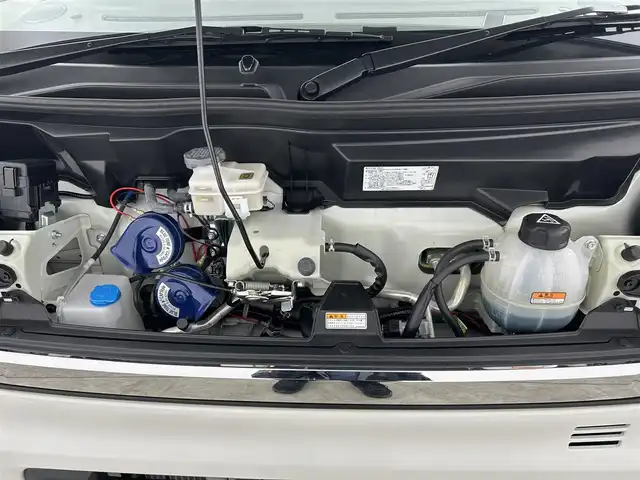 スズキ エブリィ ワゴン PZターボ スペシャル ハイルーフ 千葉県 2025(令7)年 1.2万km パールホワイト  デュアルカメラブレーキサポート/・誤発進抑制機能（後方含む）/・車線逸脱警報機能/・ふらつき警報機能/・先行車発進お知らせ機能/・後退時ブレーキサポート/・ヒルホールドコントロール/・ハイビームアシスト/・パーキングセンサー（リア）/ 純正7インチディスプレイオーディオ/・AM/FMラジオ/・スマートフォン連携機能/（Apple CarPlay / Android Auto）/・バックカメラ/・USB外部接続ソケット（タイプA）/・ハンズフリーマイク/・GPSアンテナ/両側パワースライドドア/左側オートステップ/LEDヘッドライト/フォグランプ/スマートキー/純正ラバーマット