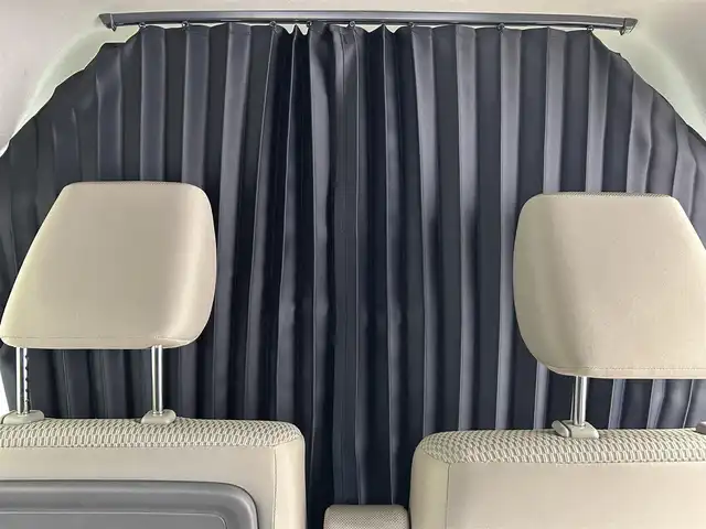 スズキ エブリィ ワゴン PZターボ スペシャル ハイルーフ 千葉県 2025(令7)年 1.2万km パールホワイト  デュアルカメラブレーキサポート/・誤発進抑制機能（後方含む）/・車線逸脱警報機能/・ふらつき警報機能/・先行車発進お知らせ機能/・後退時ブレーキサポート/・ヒルホールドコントロール/・ハイビームアシスト/・パーキングセンサー（リア）/ 純正7インチディスプレイオーディオ/・AM/FMラジオ/・スマートフォン連携機能/（Apple CarPlay / Android Auto）/・バックカメラ/・USB外部接続ソケット（タイプA）/・ハンズフリーマイク/・GPSアンテナ/両側パワースライドドア/左側オートステップ/LEDヘッドライト/フォグランプ/スマートキー/純正ラバーマット