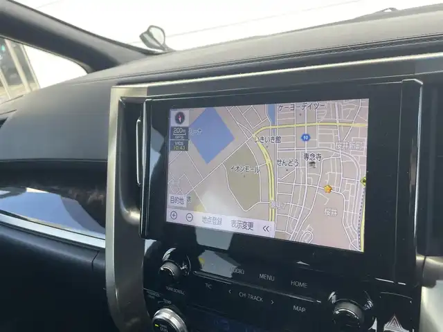 トヨタ アルファード S タイプゴールドⅡ 千葉県 2021(令3)年 4.6万km ホワイトパールクリスタルシャイン トヨタセーフティセンス/・衝突軽減ブレーキ/レーンキープアシスト/・レーダークルーズコントロール/オートハイビーム/・クリアランスソナー/標識認識/純正フリップダウンモニター/純正9インチディスプレイナビ/・フルセグ/BT/USB/カープレイ/バックカメラ/ステアリングスイッチ/ETC/両側パワースライドドア/MTモード/電動パーキングブレーキ/ハーフレザーシート/ステアリングヒーター/LEDヘッドライト/オートライト/フォグライト/スマートキー/プッシュスタート/純正フロアマット/純正18インチAW