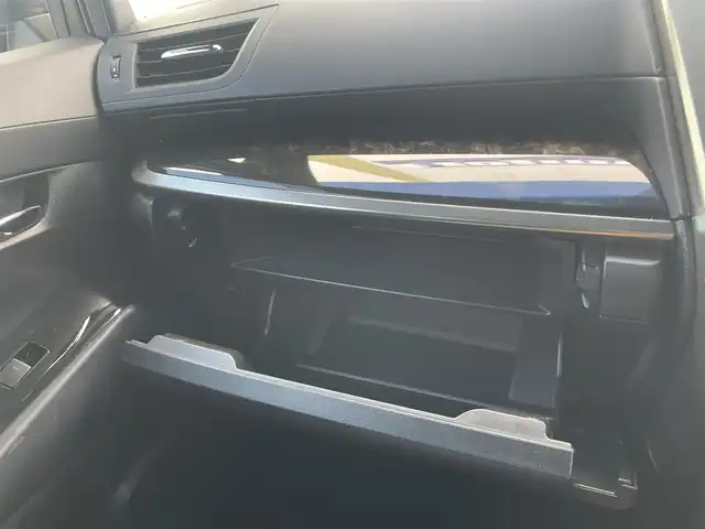 トヨタ アルファード S タイプゴールドⅡ 千葉県 2021(令3)年 4.6万km ホワイトパールクリスタルシャイン トヨタセーフティセンス/・衝突軽減ブレーキ/レーンキープアシスト/・レーダークルーズコントロール/オートハイビーム/・クリアランスソナー/標識認識/純正フリップダウンモニター/純正9インチディスプレイナビ/・フルセグ/BT/USB/カープレイ/バックカメラ/ステアリングスイッチ/ETC/両側パワースライドドア/MTモード/電動パーキングブレーキ/ハーフレザーシート/ステアリングヒーター/LEDヘッドライト/オートライト/フォグライト/スマートキー/プッシュスタート/純正フロアマット/純正18インチAW