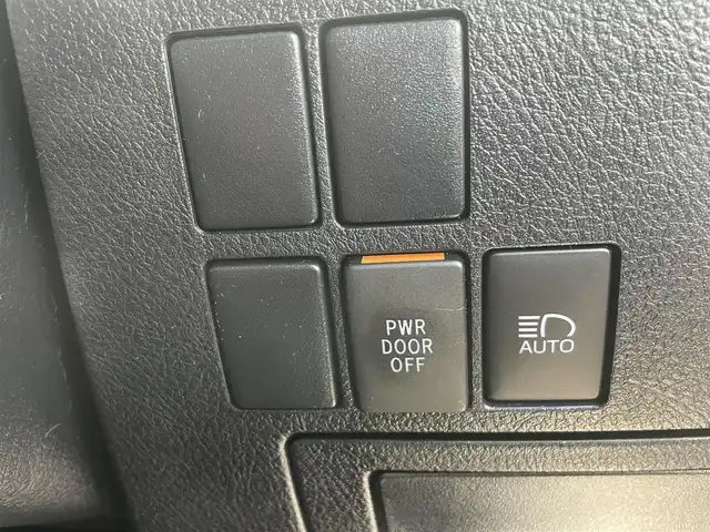 トヨタ アルファード S タイプゴールドⅡ 千葉県 2021(令3)年 4.6万km ホワイトパールクリスタルシャイン トヨタセーフティセンス/・衝突軽減ブレーキ/レーンキープアシスト/・レーダークルーズコントロール/オートハイビーム/・クリアランスソナー/標識認識/純正フリップダウンモニター/純正9インチディスプレイナビ/・フルセグ/BT/USB/カープレイ/バックカメラ/ステアリングスイッチ/ETC/両側パワースライドドア/MTモード/電動パーキングブレーキ/ハーフレザーシート/ステアリングヒーター/LEDヘッドライト/オートライト/フォグライト/スマートキー/プッシュスタート/純正フロアマット/純正18インチAW