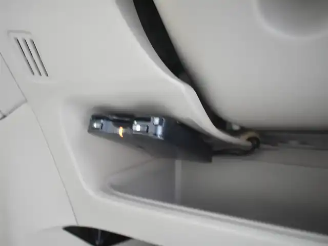 ホンダ Ｎ ＷＧＮ G 神奈川県 2015(平27)年 4.9万km スマートブラック ワンオーナー/純正メモリナビ/バックカメラ/Bluetooth/ワンセグTV/CD/DVD/ETC/アイドリングストップ/ラバーバッド/ドアバイザー/保証書/取説/スペアスマートキー