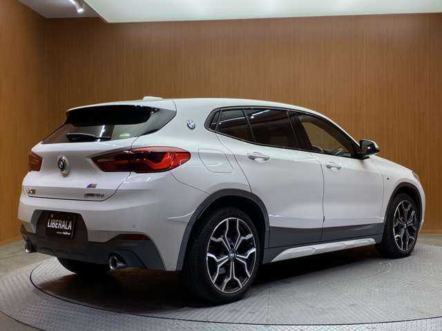 ＢＭＷ Ｘ２ xDrive 18d MスポーツX 千葉県 2019(平31)年 2.6万km アルピンホワイトⅢ パノラマＳＲ　/インテリジェントセーフティ　/純正ナビ　/バックカメラ　/ＡＣＣ　/ＨＵＤ　/黒革　/シートヒーター　/メモリーパワーシート　/ＰＤＣ　/黒革　/ＬＥＤヘッドライト　/オートライト　/電動リアゲート　/ドラレコ