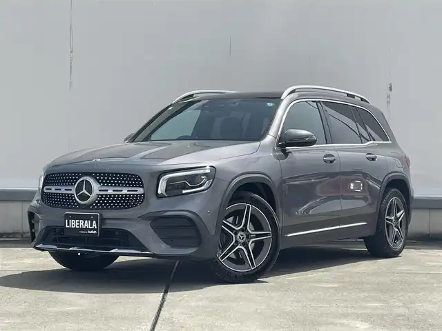 メルセデス・ベンツ ＧＬＢ２００ｄ AMGライン 東京都 2020(令2)年 5.6万km マウンテングレー AMGラインパッケージ/・AMGスタイリングパッケージ/・MBロゴ付きブレーキキャリパー/・レザーDINAMICAシート/・アダプティブハイビームアシスト・プラス/レザーエクスクルーシブパッケージ/・本革シート/・メモリ付きパワーシート/・シートヒーター/・アンビエント６４色/アドバンスパッケージ/・ヘッドアップディスプレイ/・アドバンスサウンドシステムスピーカー/パノラマサンルーフ/レーダーセーフティパッケージ/・アクティブディスタンスアシスト・ディストロニック/・アクティブブレーキアシスト/・アクティブブレーンキーピングアシスト/・アクティブステアリングアシスト
