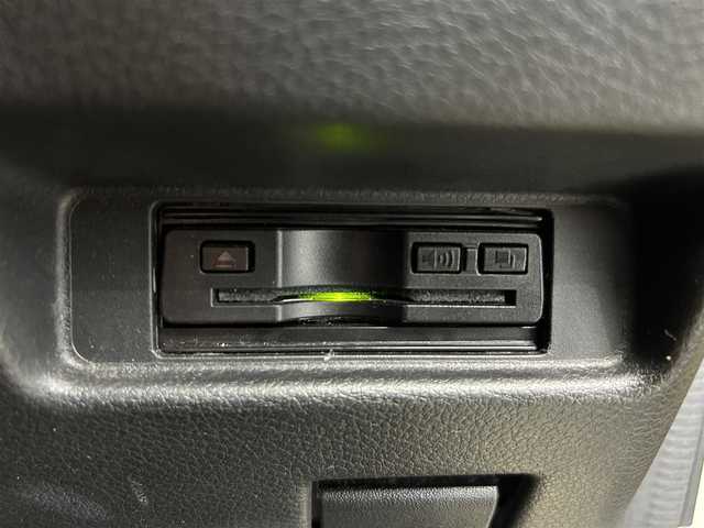 スズキ スペーシア HYBRID X 鹿児島県 2020(令2)年 5.4万km シフォンアイボリーM 社外7インチメモリナビ【MDV-D407BTW】/（ワンセグTV/AM/FM/CD/DVD/BT）/運転席シートヒーター/バックカメラ/ビルトインETC/前方ドライブレコーダー【HDR103】/衝突被害軽減ブレーキ/レーンキープアシスト/アイドリングストップ/クリアランスソナー/ステアリングスイッチ/社外13インチアルミホイール/フロアマット/ドアバイザー/禁煙車