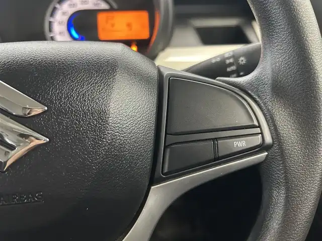 スズキ スペーシア HYBRID X 鹿児島県 2020(令2)年 5.4万km シフォンアイボリーM 社外7インチメモリナビ【MDV-D407BTW】/（ワンセグTV/AM/FM/CD/DVD/BT）/運転席シートヒーター/バックカメラ/ビルトインETC/前方ドライブレコーダー【HDR103】/衝突被害軽減ブレーキ/レーンキープアシスト/アイドリングストップ/クリアランスソナー/ステアリングスイッチ/社外13インチアルミホイール/フロアマット/ドアバイザー/禁煙車