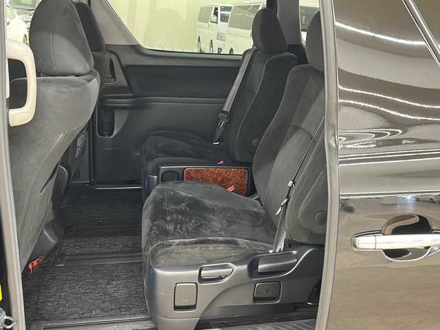 トヨタ ヴェルファイア 2．4Z プラチナセレクションⅡ 道央・札幌 2010(平22)年 18.7万km ブラック /寒冷地仕様//4WD//WAC//両側パワースライドドア//パワーバックドア//バックカメラ//社外ナビ（ＡＭ／ＦＭ／ＣＤ／ＤＶＤ）フルセグ//フリップダウンモニター//ドアバイザー//プッシュスタート//ＨＩＤヘッドライト//スマートキー//社外AW夏タイヤ付//オットマン//カーテンエアバッグ