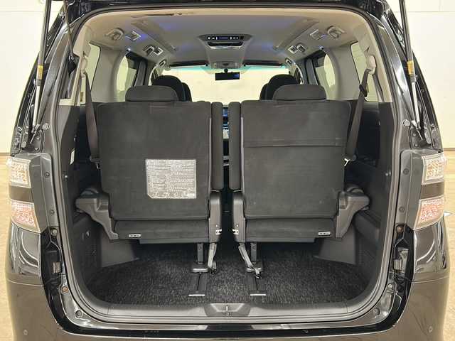 トヨタ ヴェルファイア 2．4Z プラチナセレクションⅡ 道央・札幌 2010(平22)年 18.7万km ブラック /寒冷地仕様//4WD//WAC//両側パワースライドドア//パワーバックドア//バックカメラ//社外ナビ（ＡＭ／ＦＭ／ＣＤ／ＤＶＤ）フルセグ//フリップダウンモニター//ドアバイザー//プッシュスタート//ＨＩＤヘッドライト//スマートキー//社外AW夏タイヤ付//オットマン//カーテンエアバッグ