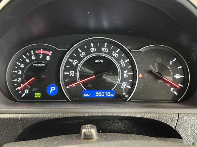 トヨタ ノア Si 道央・札幌 2018(平30)年 3.6万km ホワイトパールクリスタルシャイン ・ワンオーナー/・4WD/・寒冷地仕様/・純正ナビ/フルセグTV/DVD/CD/SD/BT/・バックカメラ/・サンルーフ/・ドライブレコーダー/・純正エンジンスターター/・左側パワースライドドア/・プリクラッシュセーフティ/・クルーズコントロール/・レーンディパーチャーアラート/・オートマチックハイビーム/・アイドリングストップ/・ワイパーデアイサー/・ビルトインETC/・LEDヘッドライト/・LEDフォグ/・横滑り防止/・プッシュスタート/・スマートキー/・ドアバイザー/・電格ミラー