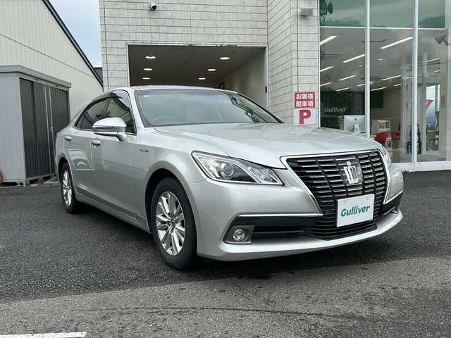トヨタ クラウン ハイブリッド ロイヤルサルーン 福島県 2014(平26)年 7.5万km プレシャスシルバー 純正メモリナビ＆フルセグＴＶ/（ＤＶＤ＆ＢＴ＆ＣＤ）/バックカメラ/レーダークルーズコントロール/ＥＴＣ/純正１６inアルミホイール/シートヒーター/パワーシート/オートライト/ＬＥＤライト/フォグランプ/ウィンカーミラー/電動格納ミラー/スマートキー/プッシュスタート/Ｗ＋サイド＋カーテンエアバッグ/横滑り防止装置/ＡＢＳ/ドアバイザー/純正フロアマット/新車保証書/取扱説明書
