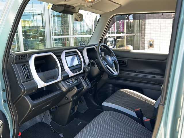 スズキ ハスラー HYBRID G 静岡県 2022(令4)年 1.3万km オフブルーM 安全装備/・デュアルセンサーブレーキサポート/・コーナーセンサー/・レーンキープアシスト/社外ナビ/・CD/DVD/Bluetooth/FM/AM/フルセグTV/主要装備/・シートヒーター　/・コーナーセンサー　/・レーザークルーズコントロール　/・アイドリングストップ　/・レーンキープ　/・ステアリングリモコン　/・スマートキー　/・純正フロアマット　/・プッシュスタート　/・純正アルミホイール