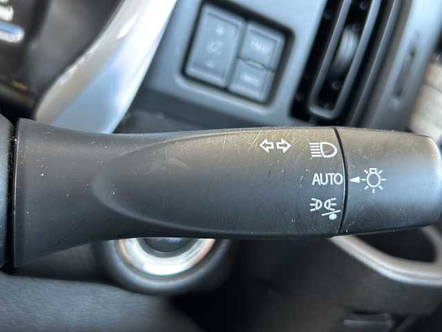 スズキ ハスラー HYBRID G 静岡県 2022(令4)年 1.3万km オフブルーM 安全装備/・デュアルセンサーブレーキサポート/・コーナーセンサー/・レーンキープアシスト/社外ナビ/・CD/DVD/Bluetooth/FM/AM/フルセグTV/主要装備/・シートヒーター　/・コーナーセンサー　/・レーザークルーズコントロール　/・アイドリングストップ　/・レーンキープ　/・ステアリングリモコン　/・スマートキー　/・純正フロアマット　/・プッシュスタート　/・純正アルミホイール