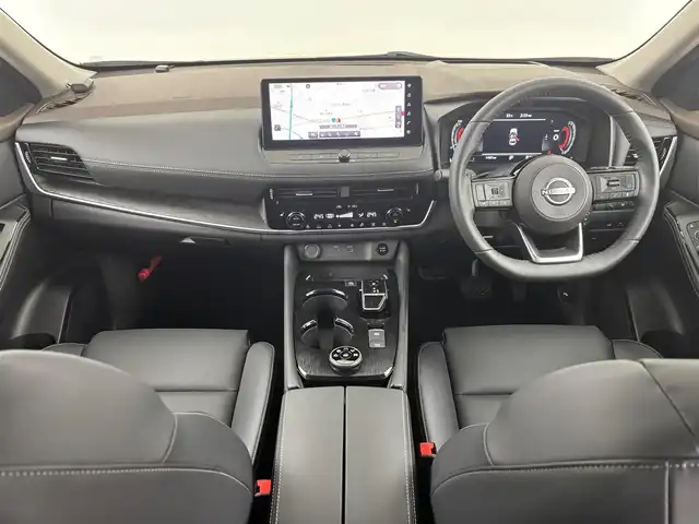 日産 エクストレイル G e－4ORCE 埼玉県 2024(令6)年 0.2万km ブリリアントホワイトパール 純正ナビ（Bluetooth/AM/FM）/フルセグTV/プロパイロット/エマージェンシーブレーキ/アラウンドビューモニター/車線逸脱防止機能/踏み間違え防止機能/横滑り防止装置/レーンキープアシスト/盗難防止装置/オートライト/LEDヘッドライト/コーナーセンサー/ワイアレス充電/ステアリングヒーター/デジタルインナーミラー/全席シートヒーター/ドライブレコーダー/ETC2.0/スマートキー