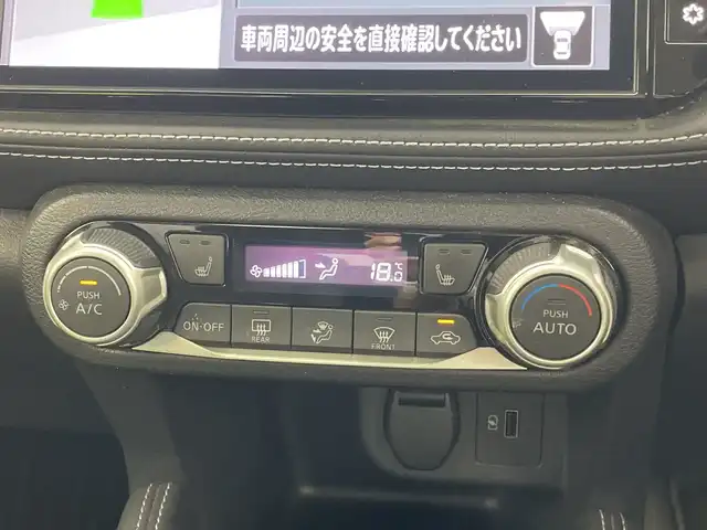 日産 キックス X 群馬県 2021(令3)年 4.6万km ピュアブラック 純正９型ナビ　全周囲カメラ　デジタルインナーミラー　プロパイロット　シートヒーター　ステアリングヒーター　ＥＴＣ　ドラレコ　ハーフレザーシート　ＬＥＤライト　オートハイビーム　スマートキー　禁煙車