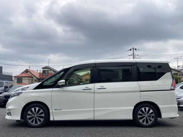 日産 セレナ ハイウェイスター Vセレクション 東京都 2018(平30)年 10.2万km ブリリアントホワイトパール 純正メモリナビ/CD/DVD/BT/BlueRay/フルセグテレビ/バックカメラ/アラウンドビューモニター/ウィンカーミラー/ドアバイザー/クルーズコントロール/ドアバイザー/プッシュスタート/両側パワースライドドア/前後コーナーセンサー/ハンズフリーオートスライドドアプッシュスタート/ETC/LEDヘッドライト