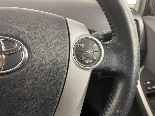 トヨタ プリウス S 道央・札幌 2011(平23)年 13.9万km ブラック ・寒冷地仕様/・アルパイン8インチ　ナビ  /・CD/DVD/フルセグ/・バックカメラ/・社外前方ドライブレコーダー/・オートライト/・ETC/・ワイパーデアイサー/・電動格納ミラー/ウィンカーミラー/・ヘッドライトレベライザー/・ドアバイザー/・ステアリングスイッチ/・夏タイヤ社外AW積込/・フォグランプ