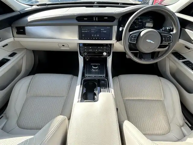 ジャガー ＸＦ プレステージ 長崎県 2017(平29)年 8.1万km グレー LKH アンモナイトグレー