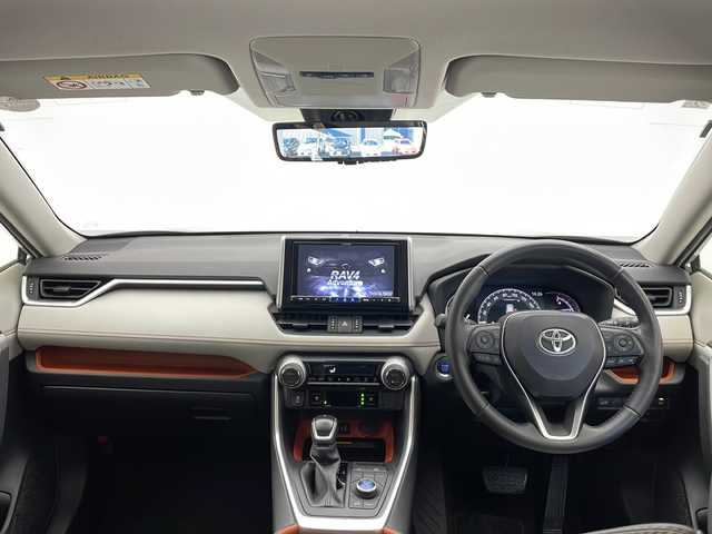トヨタ ＲＡＶ４ アドベンチャー 長野県 2021(令3)年 2.1万km アーバンカーキ 4WD/ALPINE9型ナビ&フルセグTV&CD&DVD&USB&BT/トヨタセーフティセンス/アダプティブクルーズコントロール/レーントレーシングアシスト/プリクラッシュセーフティ/ブラインドスポットモニター/コーナーセンサー/リアクロストラフィックアラート/パーキングサポートブレーキ/ロードサインアシスト/オートマチックハイビーム/先行車発進告知/パワーバックドア/ハーフレザーシート/前席エアシート/前席シートヒーター/運転席パワーシート/ステアリングスイッチ/ステアリングヒーター/バックカメラ/ビルトインETC/LEDヘッドライト/オートライト/フロントフォグランプ/電動格納ミラー/ウィンカーミラー/ドアミラーヒーター/電動ホールド/オートホールド/純正19インチAW装着/純正フロアマット/置くだけ充電/ルーフレール/プッシュスタート/スマートキー/スペアキー1本/取扱説明書/新車保証書