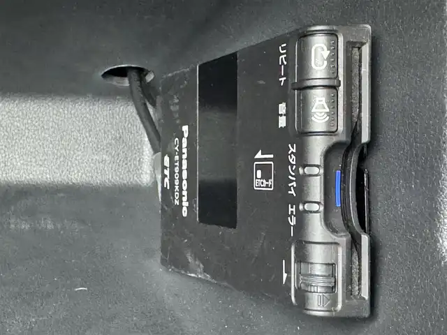 フォルクスワーゲン アップ！ ムーブアップ！ 三重県 2013(平25)年 4万km トルネードレッド パナソニックポータブルナビ/バックカメラ/ETC/ドライブレコーダー前後/純正15インチアルミホイール/純正オーディオ/純正フロアマット/シートリフター /キーレスキー