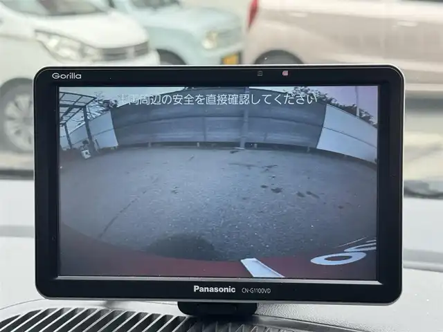 フォルクスワーゲン アップ！ ムーブアップ！ 三重県 2013(平25)年 4万km トルネードレッド パナソニックポータブルナビ/バックカメラ/ETC/ドライブレコーダー前後/純正15インチアルミホイール/純正オーディオ/純正フロアマット/シートリフター /キーレスキー