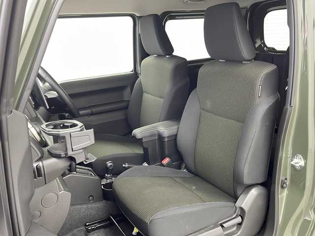 スズキ ジムニー XC 大阪府 2025(令7)年 1.1万km ジャングルグリーン ワンオーナー/社外ディスプレイオーディオ(carrozzeria/DMH-SF900)/【Bluetooth/AppleCarPlay/AndroidAuto/HDMI】/carrozzeriaデジタルインナーミラー/ヘッドライトウォッシャー/ヒーテッドミラー/マッドフラップ/スペアタイヤカバー(ハードタイプ)/デュアルセンサーブレーキサポート/前方衝突警報機能/前方衝突被害軽減ブレーキアシスト機能/自動ブレーキ機能/ヒルホールドコントロール/ヒルディセントコントロール/ハイビームアシスト/後コーナーセンサー/前席シートヒーター/LEDヘッドライト/純正16インチアルミホイール/保証書/取扱説明書/点検記録簿/スマートキー/スペアキー1本