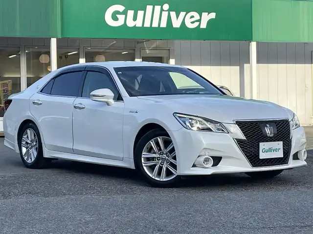 トヨタ クラウン ハイブリッド アスリートS 千葉県 2013(平25)年 7.2万km ホワイトパールクリスタルシャイン プリクラッシュセーフティー/インテリジェントクリアランスソナー/純正メーカーオプションHDDナビ/・CD/DVD/MSV/Bluetooth/フルセグTV/バックカメラ/レーダークルーズコントロール/前席パワーシート/前席シートヒーター/ステアリングヒーター/前後コーナーセンサー/スマートキー/純正キセノンヘッドライト/フォグランプ/純正ドライブレコーダー/ビルトインETC/純正17インチアルミホイール/本革巻きステアリング/ドアバイザー/サイド＆カーテンエアバッグ/新車時保証書＆取扱説明書