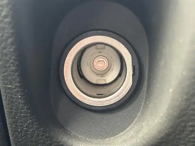 日産 キューブ 15X FOUR インディゴ+プラズマ 岡山県 2011(平23)年 10万km アッシュブルー 登録時走行距離100083km/社外ナビ（Clarion　NX612）/フルセグTV(AM.FM.CD.DVD.TV)/４WD/ETC/盗難防止装置/オートライト/フロアマット/スマートキー/プッシュスタート/ドアバイザー/保証書/取扱説明書