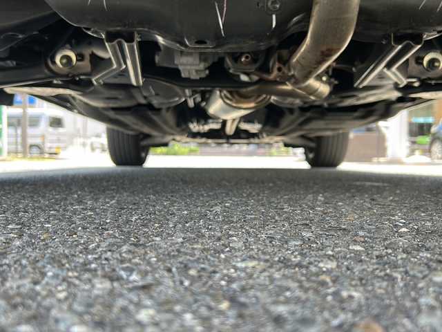 日産 エクストレイル G e－4ORCE 大阪府 2024(令6)年 0.7万km ブリリアントホワイトパール プロパイロット　/１２．３インチ純正ナビ　/アラウンドビューモニター　/デジタルインナーミラー　/電動リアゲート　/ＢＳＭ　/アダプティブＬＥＤヘッドライト　/ワイヤレス充電器　/パワーシート　/ポジションメモリー/電動パーキングブレーキ/ブレーキホールド/シートヒーター/ステアリングヒーター