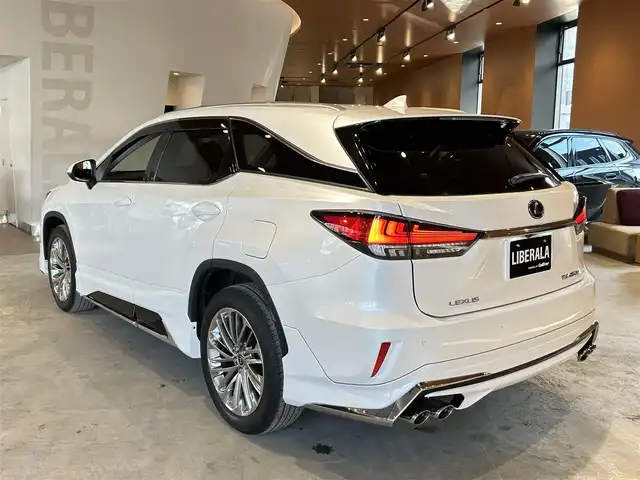 レクサス ＲＸ 450hL 道央・札幌 2020(令2)年 2.9万km ソニッククォーツ モデリスタエアロキット/アダプティブハイビームシステム/ムーンルーフ/リヤシートエンターテイメントシステム/マークレビンソンプレミアムサラウンド/Lexus Safety System＋/ヘッドアップディスプレイ/三眼LEDヘッドライト/本革シート/シートヒーター/シートベントレーション/360°カメラ/電動リアゲート