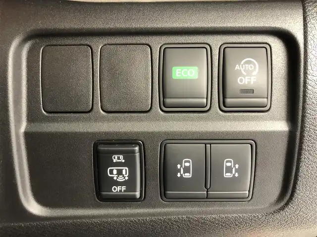 日産 セレナ アンシャンテ 愛知県 2018(平30)年 3万km マルーンレッド 2トーン プロパイロット/純正ナビ/全方位カメラ/両側パワースライドドア/ドライブレコーダー/福祉車両/オートホールド/サンシェード/ドアバイザー/純正フロアマット/純正AW/DVD/ブルーレイ/フルセグTV/USB端子入力あり/シガーソケット