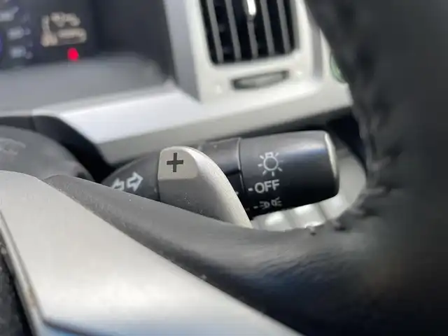 ホンダ ステップワゴン スパーダ Z インターナビセレ 神奈川県 2012(平24)年 9.2万km プレミアムスパークルブラックパール 純正HDDインターナビ/ DVD/CD/HDD/FM/AM/バックカメラ/ビルトインETC/クルーズコントロール/両側パワースライドドア/スマートキー/純正フロアマット/オートライト/HIDヘッドライト/フォグランプ/純正１６インチAW/ドアバイザー/保証書/取扱説明書