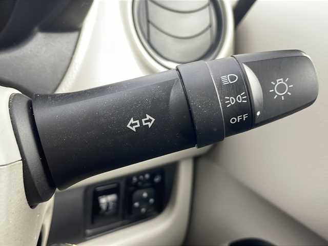 三菱 ｅＫワゴン E 愛知県 2018(平30)年 5.7万km アメジストブラック ケンウッドCDオーディオ/シートヒーター/ドライブレコーダー/横滑り防止装置/パワーステアリング/パワーウィンドウ/マニュアルヘッドライトレベリング