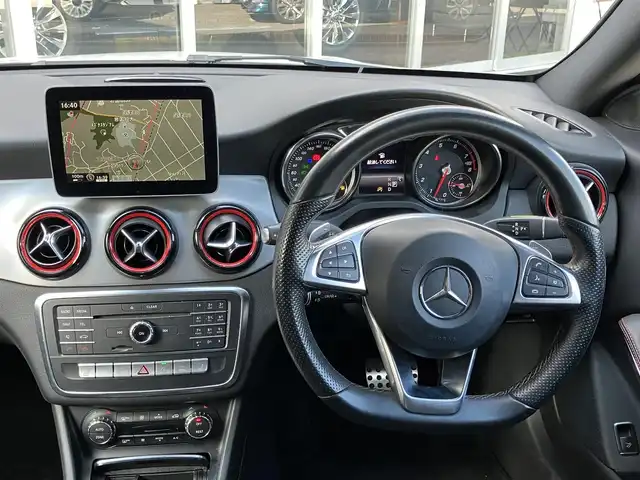 メルセデス・ベンツ ＣＬＡ２５０ シュポルト 4MATIC 山口県 2017(平29)年 6.1万km カルサイトホワイト 純正ナビ＆バックカメラ/　&フルセグTV/純正フロアマット/純正LEDヘッドライト/純正フォグランプ/純正18インチアルミ/エンジンプッシュスタート/フロントパワーシート/　＆シートヒーター/ハーフレザーシート/オートライト/パドルシフト