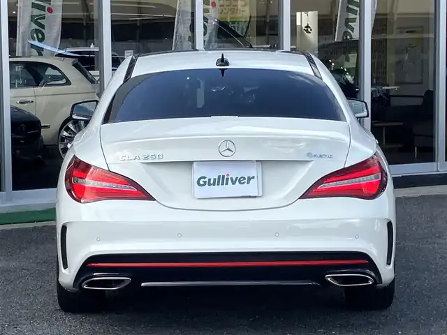 メルセデス・ベンツ ＣＬＡ２５０ シュポルト 4MATIC 山口県 2017(平29)年 6.1万km カルサイトホワイト 純正ナビ＆バックカメラ/　&フルセグTV/純正フロアマット/純正LEDヘッドライト/純正フォグランプ/純正18インチアルミ/エンジンプッシュスタート/フロントパワーシート/　＆シートヒーター/ハーフレザーシート/オートライト/パドルシフト