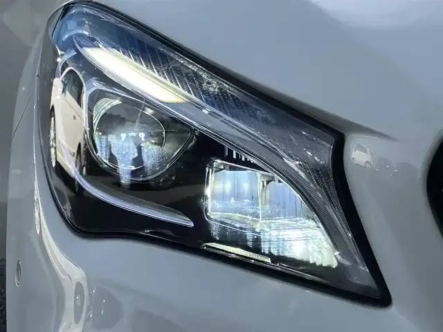 メルセデス・ベンツ ＣＬＡ２５０ シュポルト 4MATIC 山口県 2017(平29)年 6.1万km カルサイトホワイト 純正ナビ＆バックカメラ/　&フルセグTV/純正フロアマット/純正LEDヘッドライト/純正フォグランプ/純正18インチアルミ/エンジンプッシュスタート/フロントパワーシート/　＆シートヒーター/ハーフレザーシート/オートライト/パドルシフト