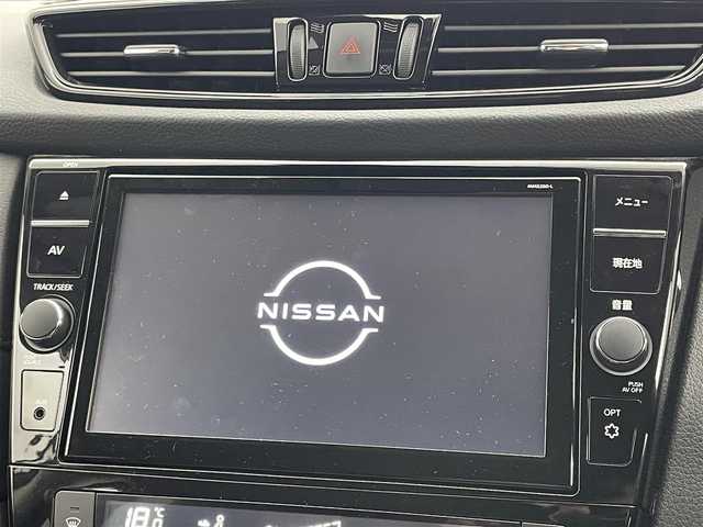 日産 エクストレイル 20Xi Vセレクション 岡山県 2020(令2)年 5.4万km ブリリアントホワイトパール プロパイロット/アラウンドビューモニター/デジタルインナーミラー/本革シート/7人乗り/純正９インチナビ/【Bluetooth/フルセグTV/AUX】/ルーフレール/衝突軽減ブレーキ/前席パワーシート/前席シートヒーター　/ビルトインＥＴＣ/ＬＥＤヘッドライト/オートハイビーム/純正ドライブレコーダー（前）/純正フロアマット/踏み間違い防止/オートブレーキホールド/ブラインドスポットモニター/ISOFIX/ステアリングスイッチ/シートリフター/ウインカーミラー/新車保証書/取扱説明書/スペアキー×1