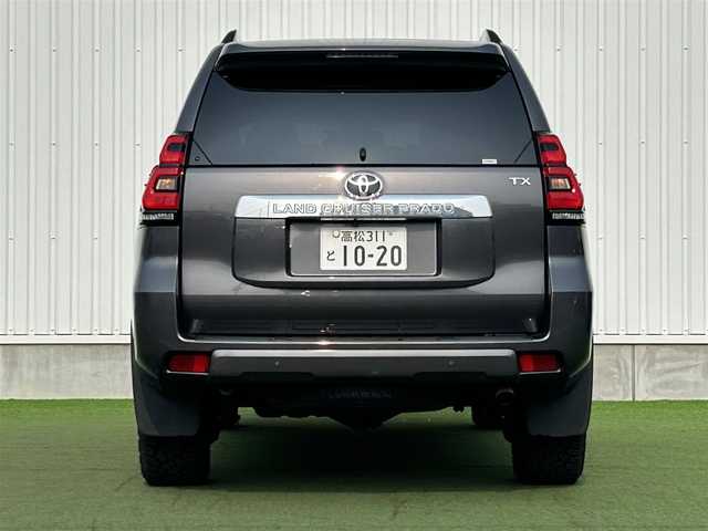 トヨタ ランドクルーザー プラド TX 香川県 2020(令2)年 7.3万km グレーメタリック 登録時走行距離：72095km/禁煙車　/純正ディーラーナビ　/４ＷＤ　/ワンオーナー　/ＥＴＣ　/純正ＡＷ　/ステップ有/バックカメラ　/前方ドラレコ　/ＭＴモード付ＡＴ　/クルコン　/レーンキープアシスト　/取説　/記録簿　/ＬＥＤヘッドライト　/衝突軽減