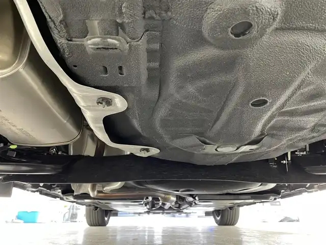 日産 オーラ G レザーエディション 滋賀県 2024(令6)年 0.7万km 黒 禁煙車/プロパイロット/BOSEサウンド/純正9型ナビ/【フルセグTV/Bluetooth//AppleCarPlay/AndroidAuto】/ETC2.0/アラウンドビューモニター/ワイヤレス充電/インテリジェントルームミラー/LEDライト/オートホールド/エマージェンシーブレーキ/レザーシート/スマートキー