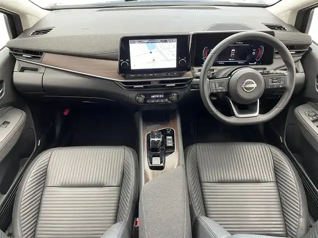 日産 オーラ G レザーエディション 滋賀県 2024(令6)年 0.7万km 黒 禁煙車/プロパイロット/BOSEサウンド/純正9型ナビ/【フルセグTV/Bluetooth//AppleCarPlay/AndroidAuto】/ETC2.0/アラウンドビューモニター/ワイヤレス充電/インテリジェントルームミラー/LEDライト/オートホールド/エマージェンシーブレーキ/レザーシート/スマートキー