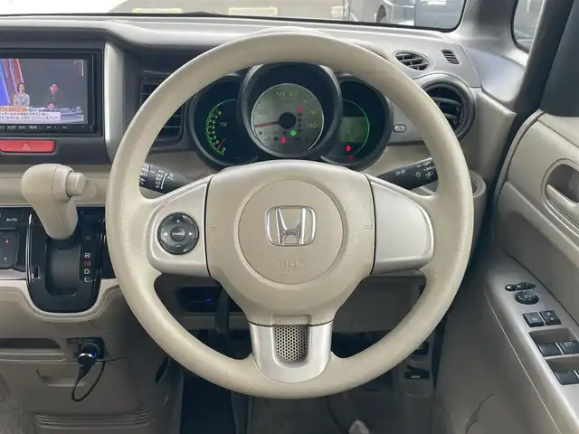ホンダ Ｎ ＢＯＸ G Lパッケージ 千葉県 2013(平25)年 10.4万km クリスタルブラックパール (株)IDOMが運営する【じしゃロン八千代店】の自社ローン対象車両になります。こちらは現金またはオートローンご利用時の価格です。自社ローンご希望の方は別途その旨お申付け下さい/社外ナビ（CD・DVD）/フルセグテレビ/バックカメラ/ETC