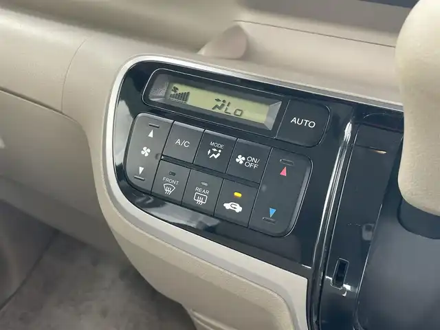ホンダ Ｎ ＢＯＸ G Lパッケージ 千葉県 2013(平25)年 10.4万km クリスタルブラックパール (株)IDOMが運営する【じしゃロン八千代店】の自社ローン対象車両になります。こちらは現金またはオートローンご利用時の価格です。自社ローンご希望の方は別途その旨お申付け下さい/社外ナビ（CD・DVD）/フルセグテレビ/バックカメラ/ETC